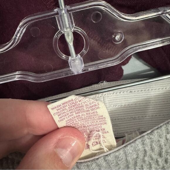 2 Piece LOT Women’s Size XS Love Pink Sequin Tee Shirt & Gray Pull On Shorts - Picture 11 of 12